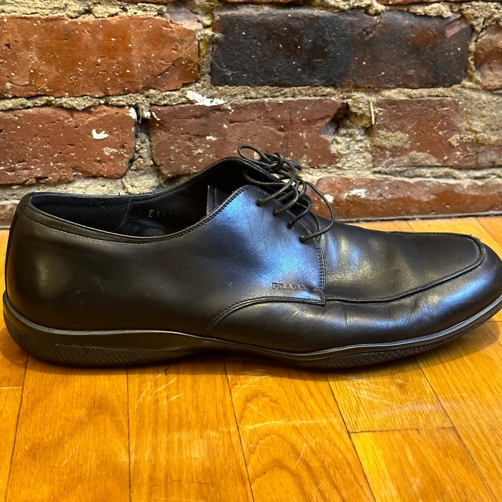 Prada Men’s Leather Lace Up Dress Shoes - Size 9